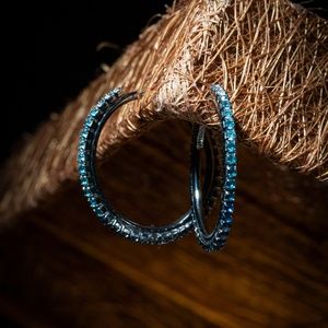 Sorrelli Hoop earrings in Gun Metal Aquamarine